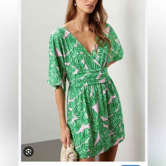 Worn once Lilly Pulitzer Parigi skort Romper sz L - Picture 1 of 4